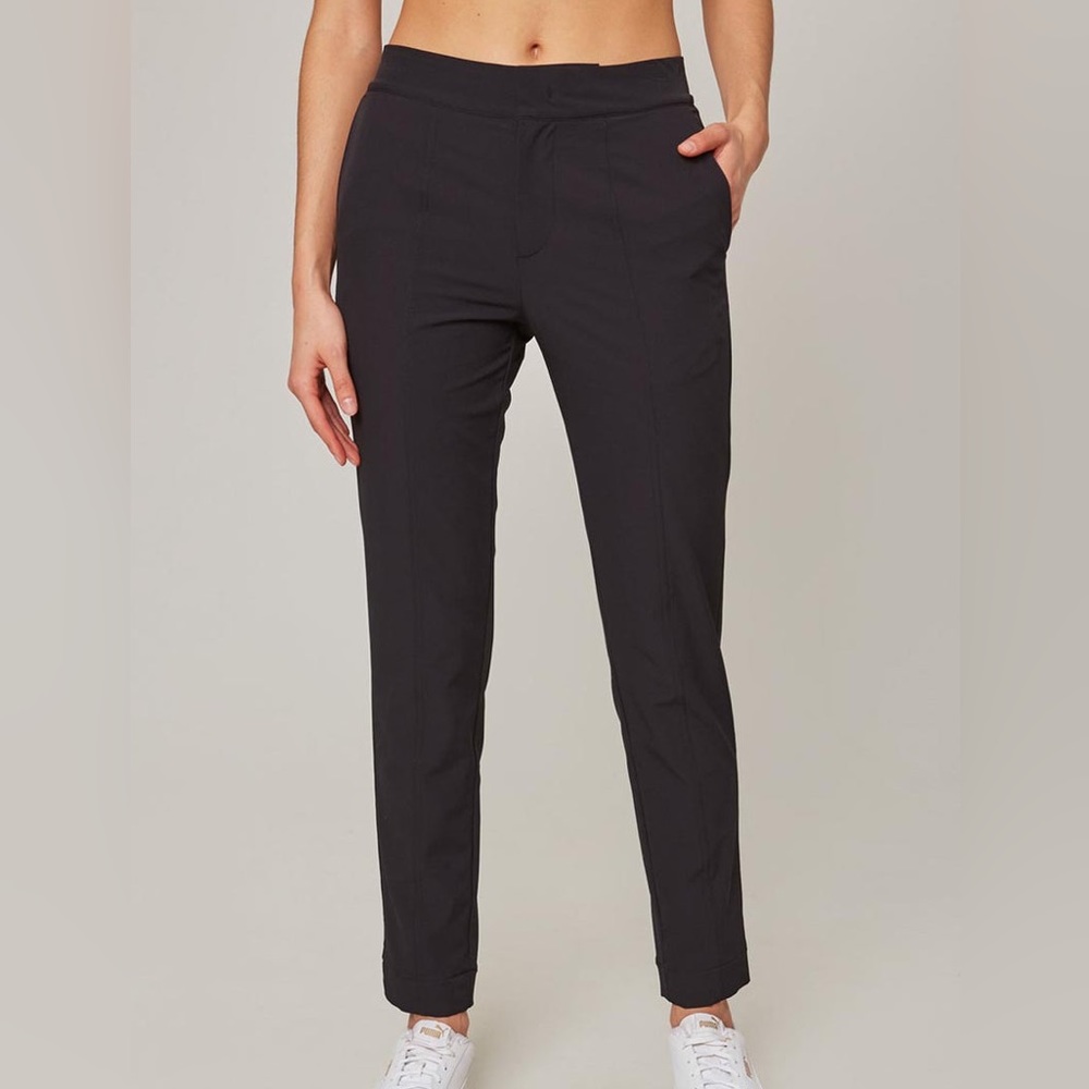 MONDETTA Women's Black Lined Tailored NWT